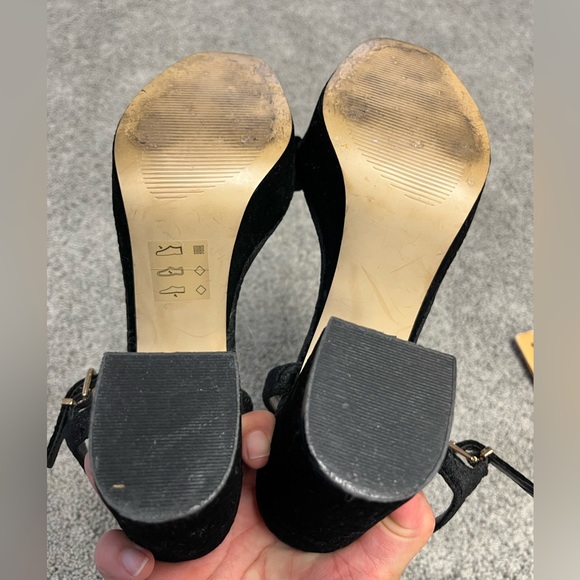 Shelly’s London Black Velvet Platform Sandals Sz.9 - Picture 2 of 6